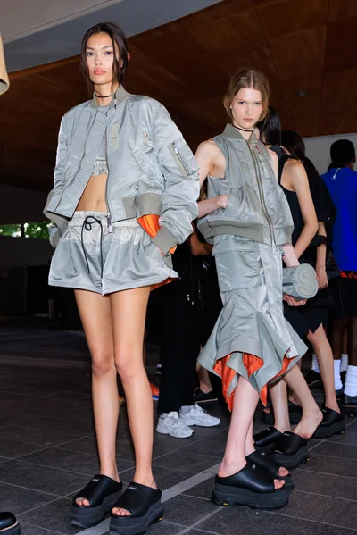 Look 14